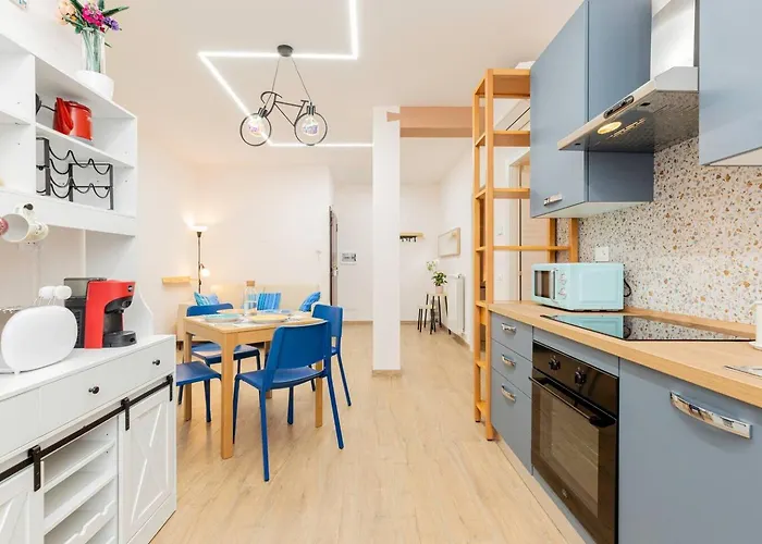 Comfy&stylish In Appartamento Roma